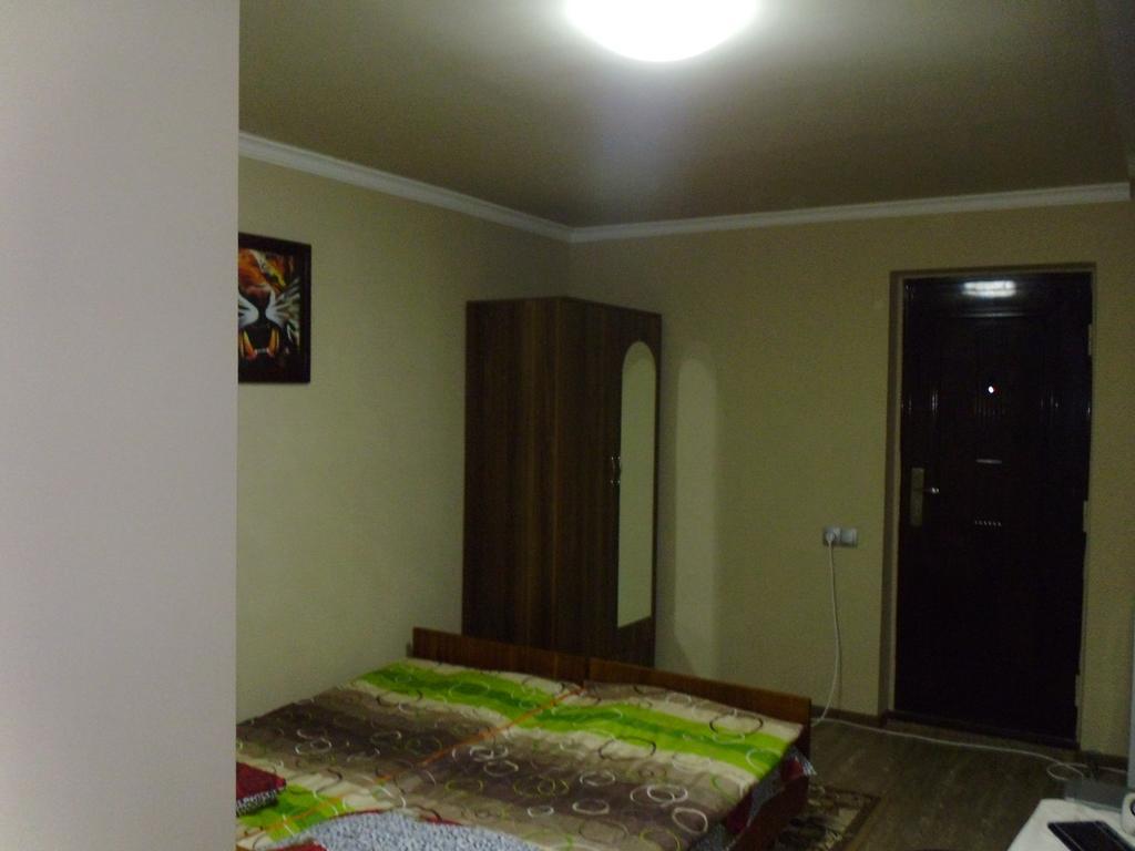 Отель Private House In Батуми Номер фото