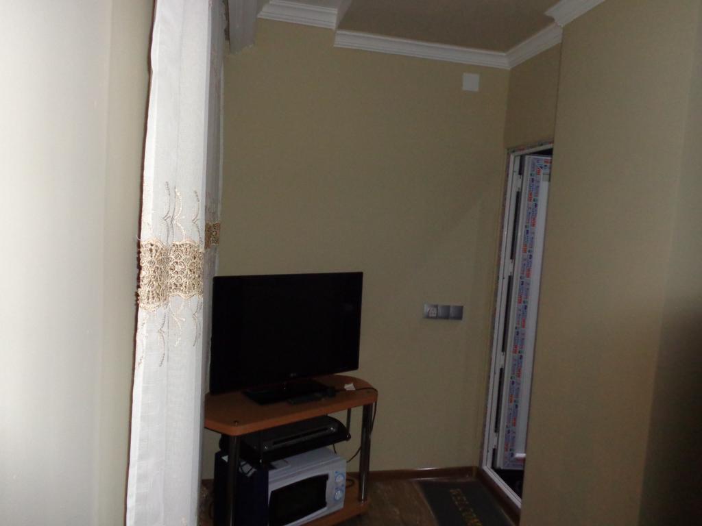 Отель Private House In Батуми Номер фото