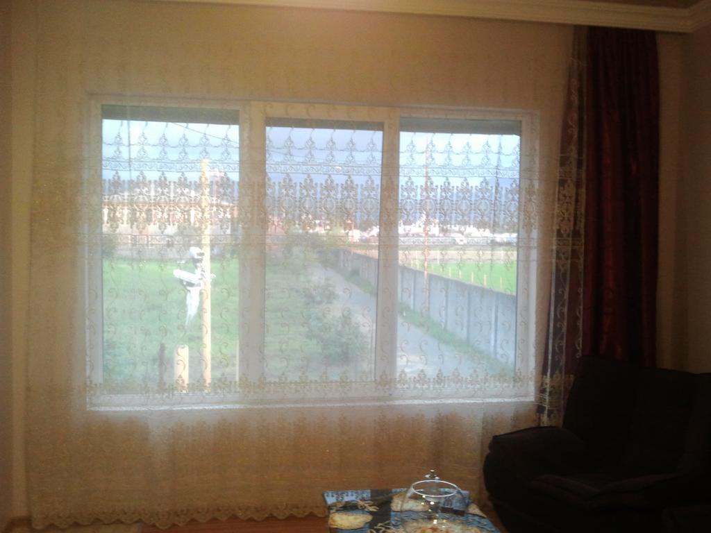 Отель Private House In Батуми Экстерьер фото